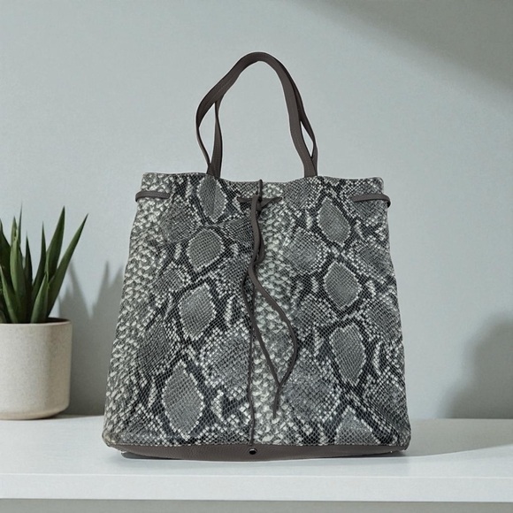 Banana Republic Gray Snake Print Tote - Picture 1 of 9